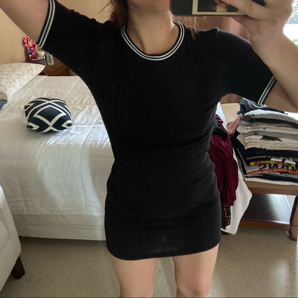 Black bodycon dress